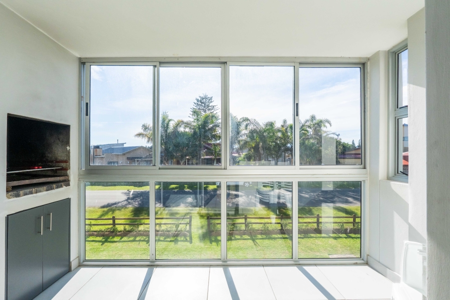 2 Bedroom Property for Sale in Hartenbos Central Western Cape